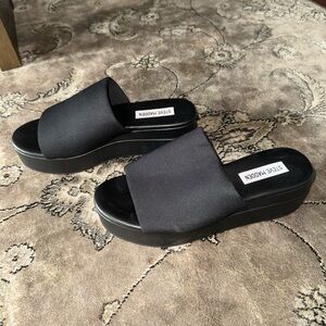 Steve Madden Platform Sandals